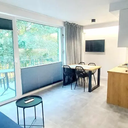 Apartamenty W Sam Las By Klif Ustka - Apartament Dwupoziomy Z Klimatyzacja, Balkonem I Widokiem Na Las Exterior photo